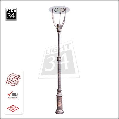 Steel Body Lighting Pole 60 W Led Street Lighting Traditional Led Outdoor Lighting